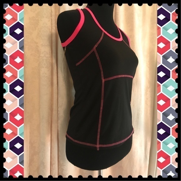 "Work It, Girl" NWT WORKOUT TOP🚴🏼♀️ - Picture 2 of 7